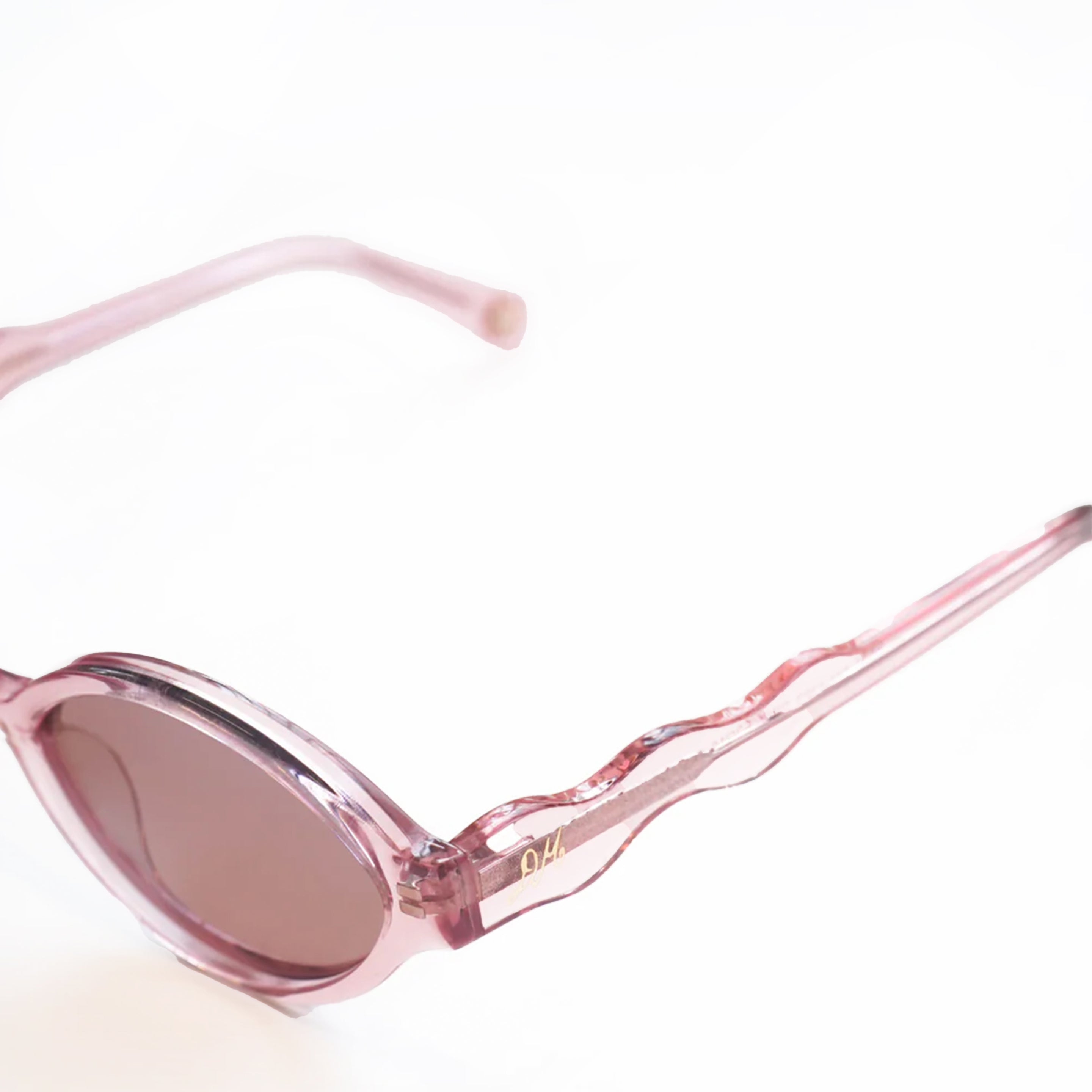 Damson Madder Slim Oval Preppy Sunglasses With Wavy Temple Pink