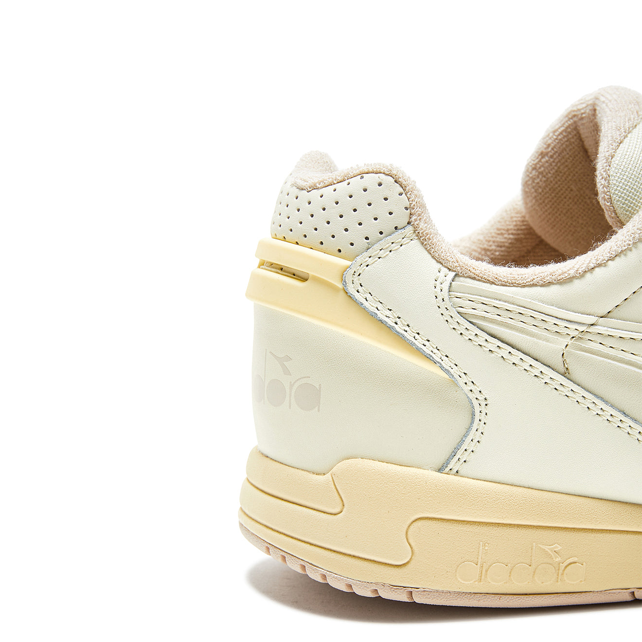 Diadora Womens Winner Trainer Papyrus White Diadora