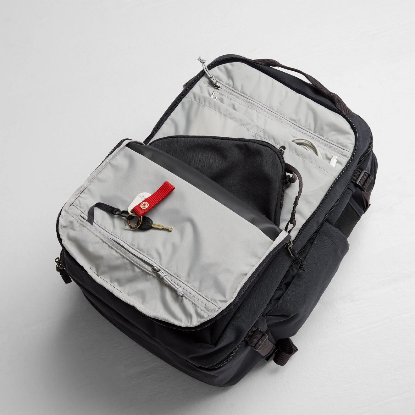 Fjallraven Farden Carry On Pack Coal Black