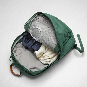 Fjallraven Raven 28 Black / Black