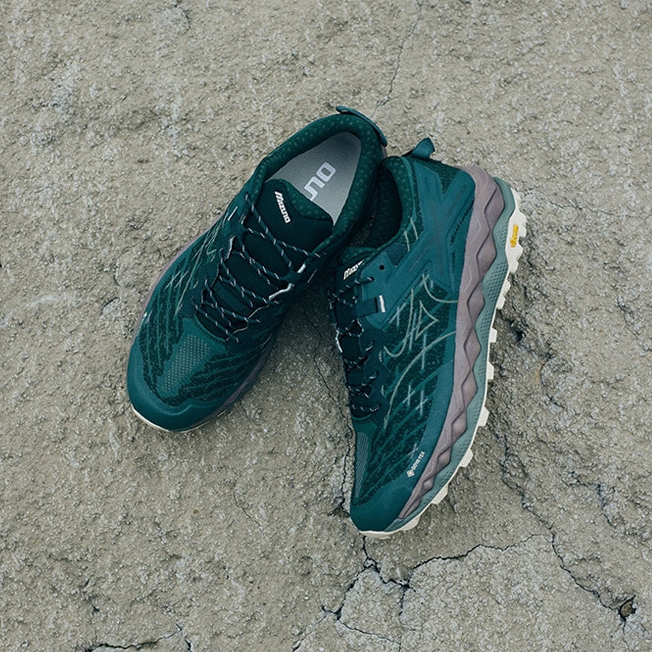 Mizuno Wave Mujin LS GTX Pine Grove / Ultimate Gray / Bistro Green - Parasol Store