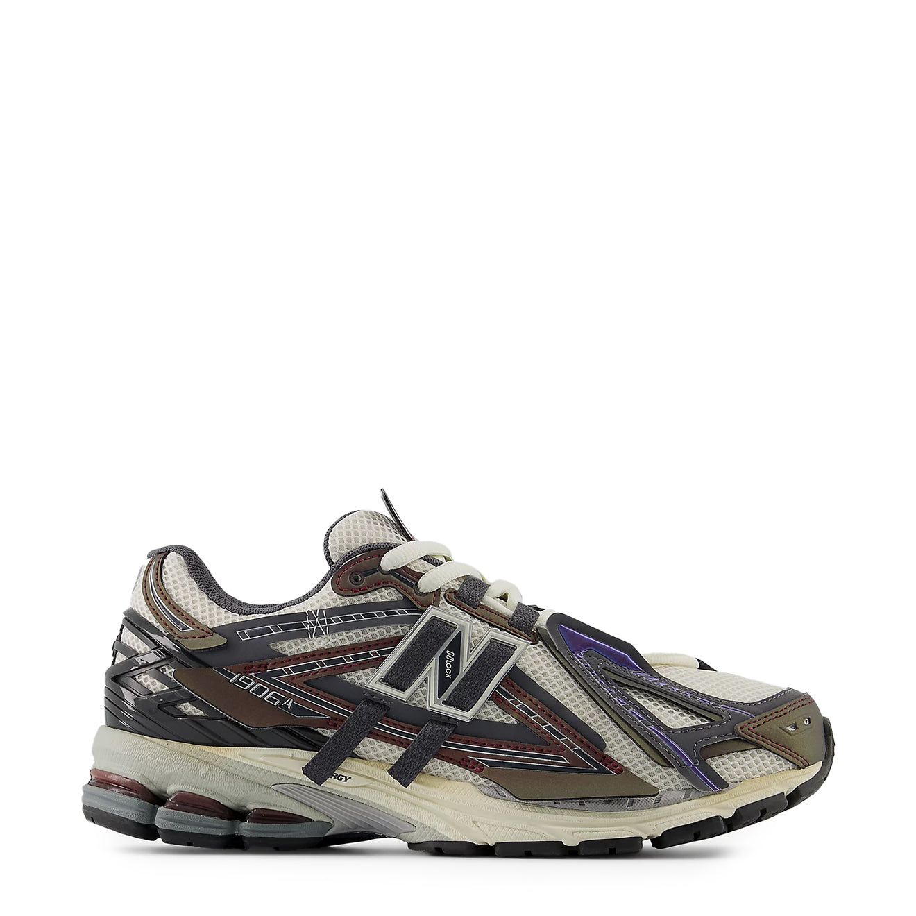 New Balance 1906A Trainer Classic Crimson / Sea Salt / Black Cement - Parasol Store
