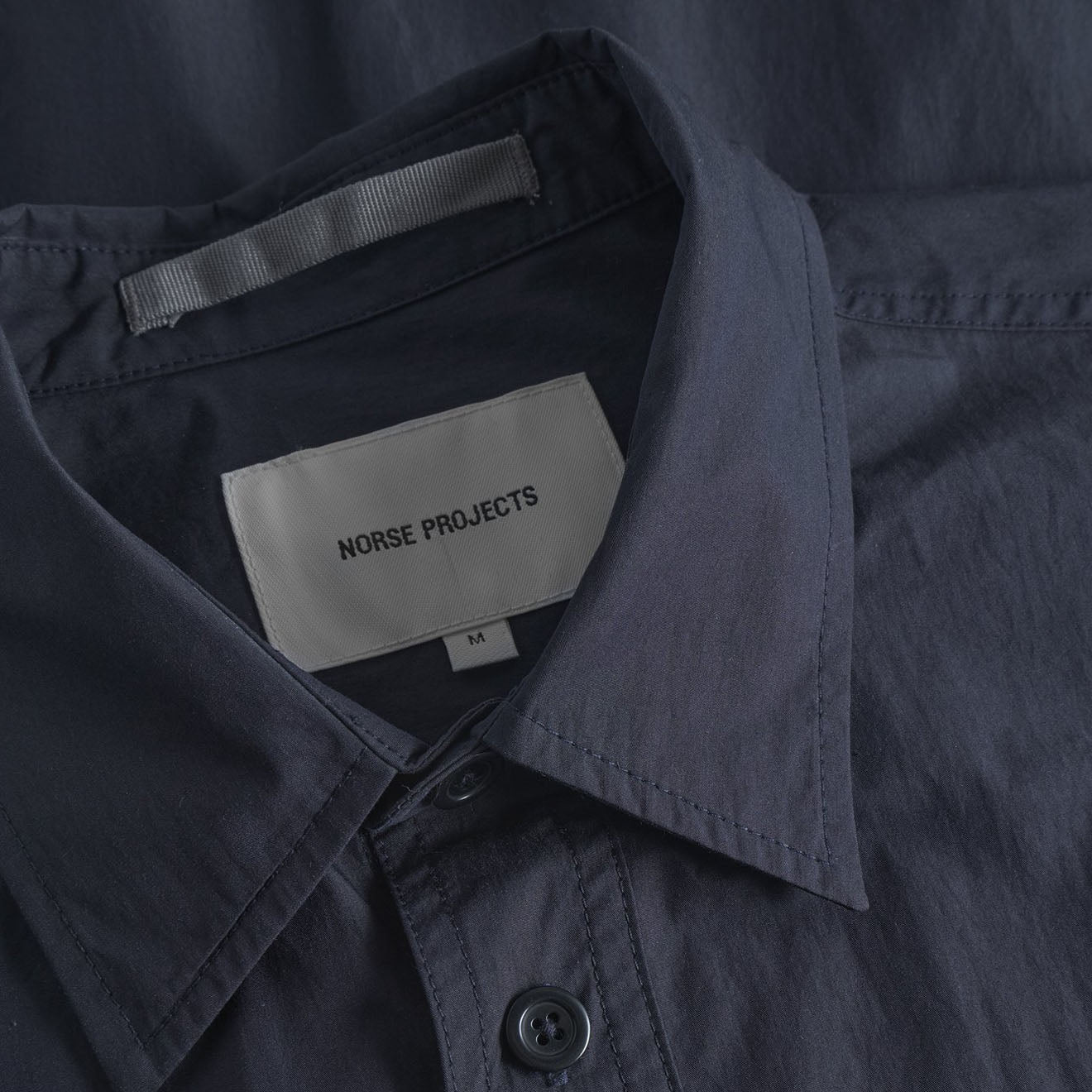 Norse Projects Ivan Tech Poplin SS Shirt Dark Navy - Parasol Store