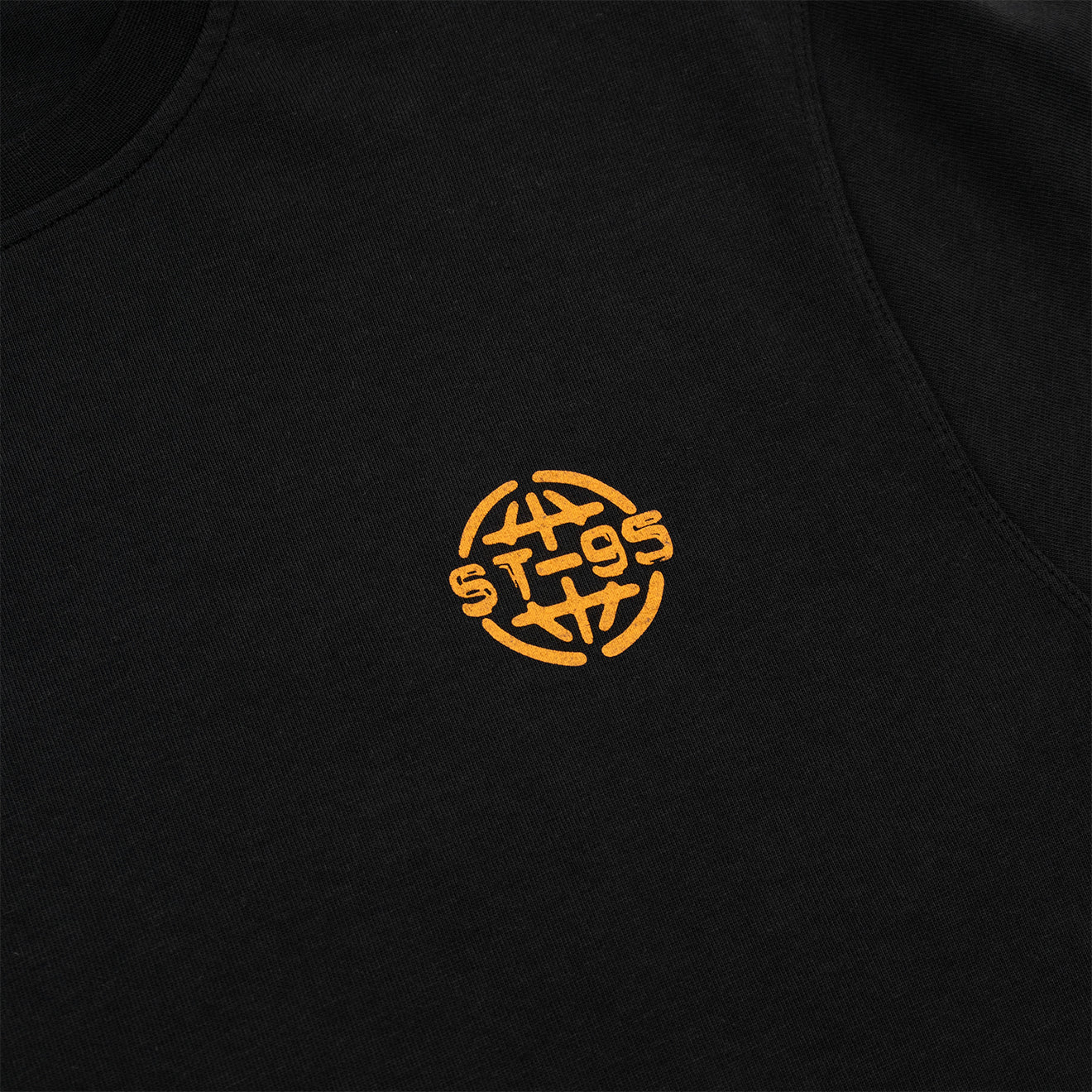 ST95 SS Etichetta Tee Black - Parasol Store