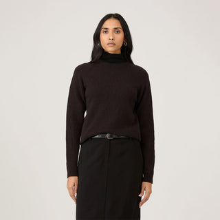 Sunspel Womens Lambswool Crew Truffle