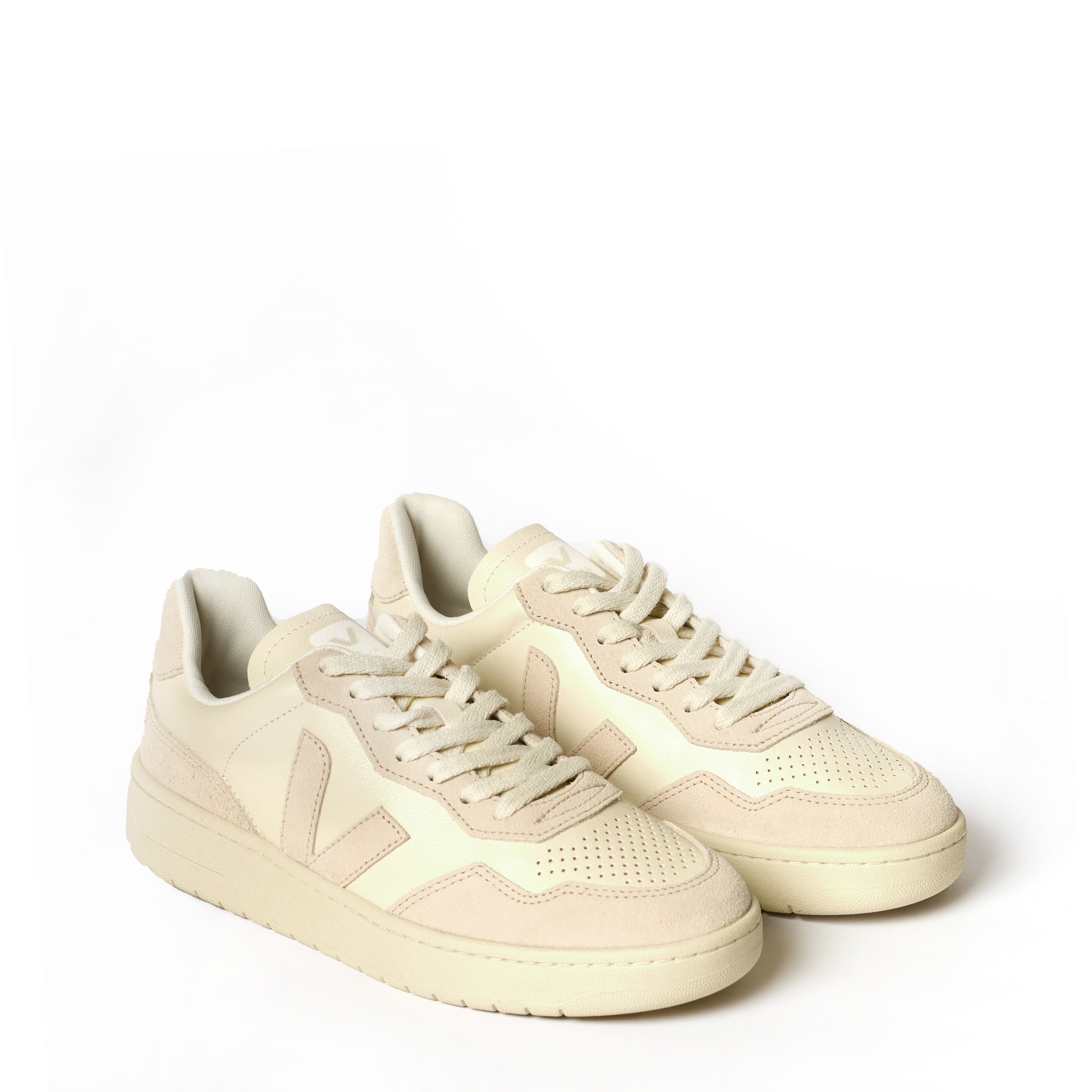 Veja Womens V-90 Cashew / Oat - Parasol Store