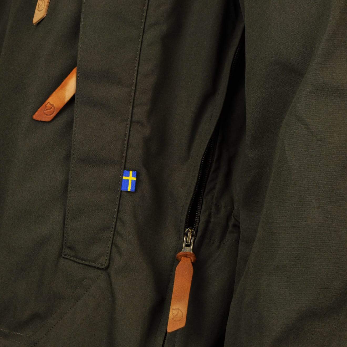 Fjallraven Anorak No. 8 Dark Olive Fjallraven Numbers