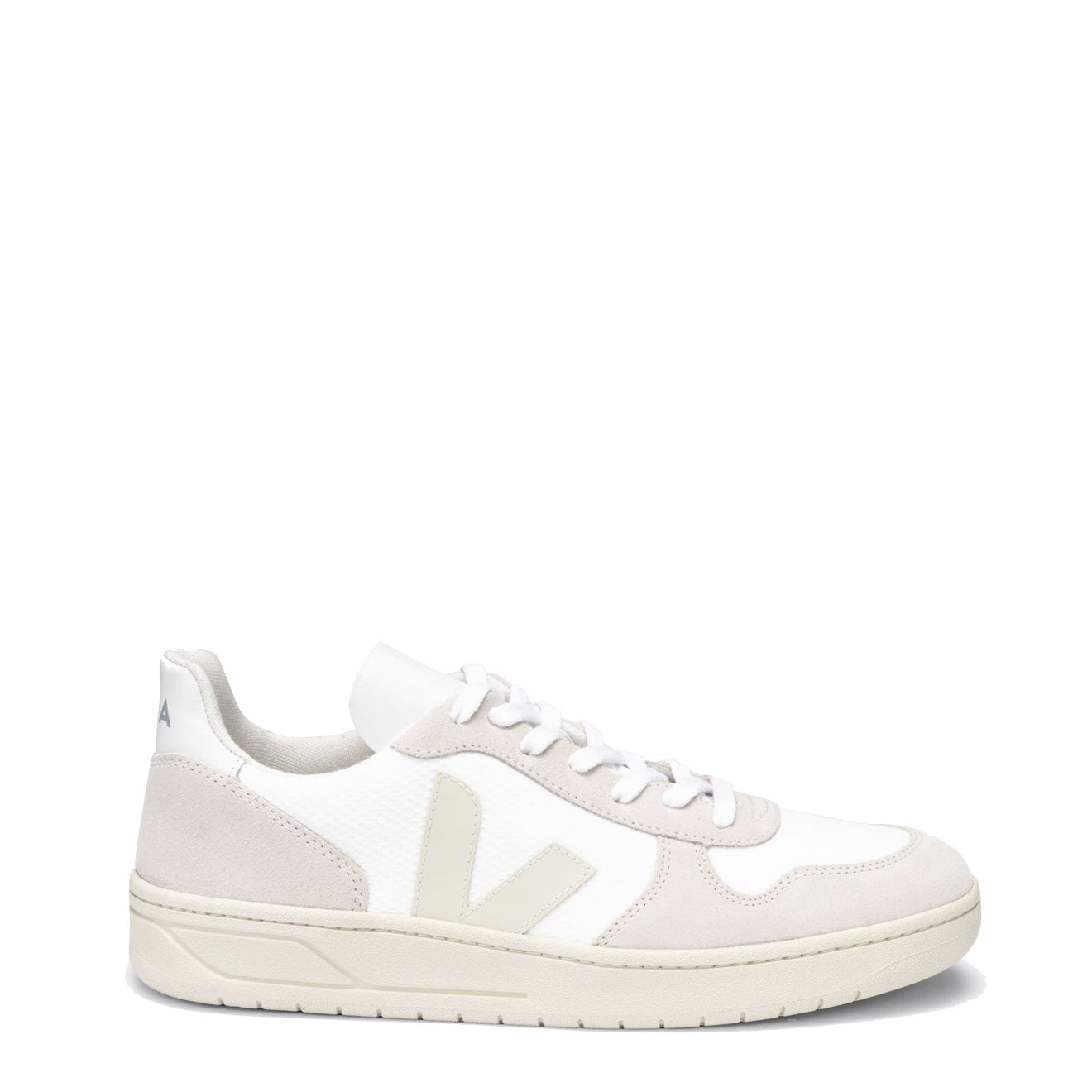 Veja V-10 Trainer White Natural Pierre Veja