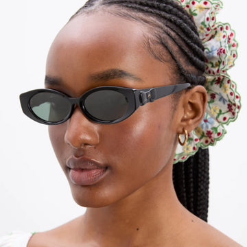 Damson Madder Catty Oval Sunglasses With Bow Detail Black - Parasol Store