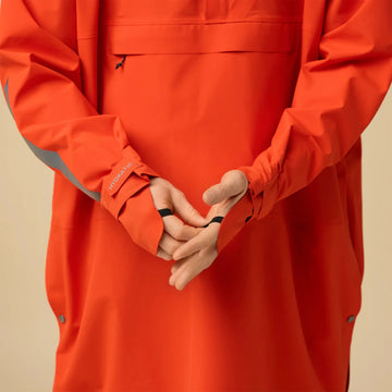 Fjallraven Hoja Rain Fox Poncho Flame Orange - Parasol Store