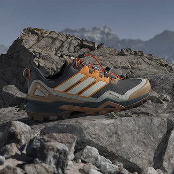 Adidas Terrex Skychaser GoreTeX Hiking Shoe Carbon / Off White / Pure Tangerine - Parasol Store