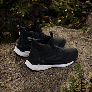 Adidas Terrex Womens Free Hiker 2 Gore-Tex Hiking Shoes Core Black / Core Black / Cloud White - Parasol Store