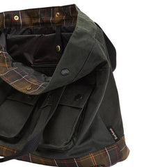 Barbour Field Waxed Tote Bag Sage/Classic - Parasol Store