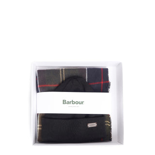 Barbour Swinton Beanie & Galingale Scarf Gift Set Classic