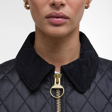 Barbour Womens Beadnell Fitted Quilted Jacket Black/Classic