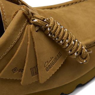 Clarks Originals Wallabee GTX Shoe Oakmoss Nubuck - Parasol Store