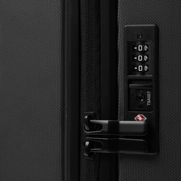 DB Ramverk Carry-on Black Out