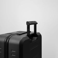 DB Ramverk Carry-on Black Out