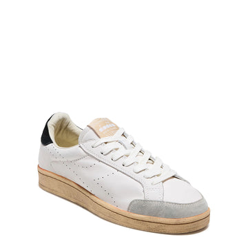 Diadora Prestige Plain Used Trainer White / Black