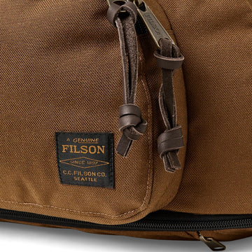 Filson Dryden Duffle Pack Whiskey