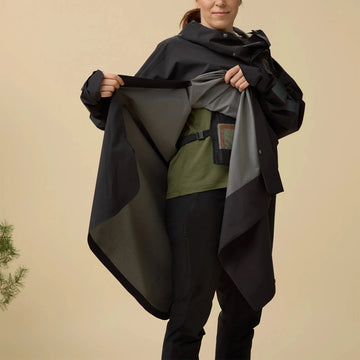 Fjallraven Hoja Rain Poncho Black - Parasol Store