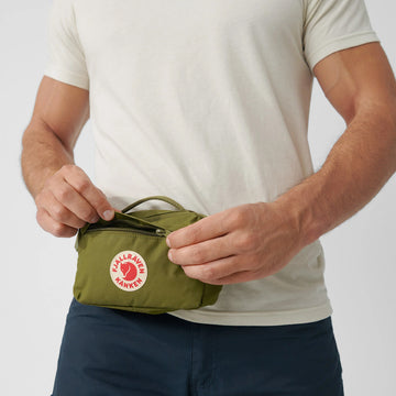 Fjallraven Kanken Hip Pack Green - Parasol Store