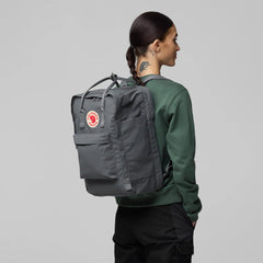 Fjallraven Kanken Laptop 17 Green - Parasol Store