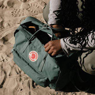 Fjallraven Kanken Weekender Bag Green - Parasol Store