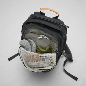 Fjallraven Raven 20 Backpack Port