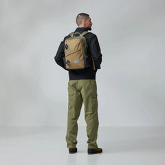 Fjallraven Vardag Backpack 17 Poppy Pink / Khaki Dust