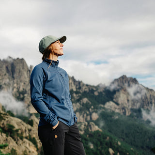 Fjallraven Womens Abisko Lite Fleece Jacket Lavender Mist - Parasol Store