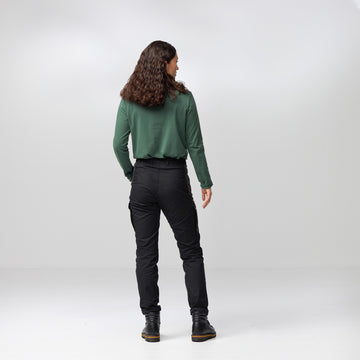 Fjallraven Womens Stina Trousers Short Dark Navy - Parasol Store