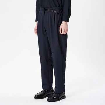 Goldwin One Tuck Tapered Stretch Pants Ivory