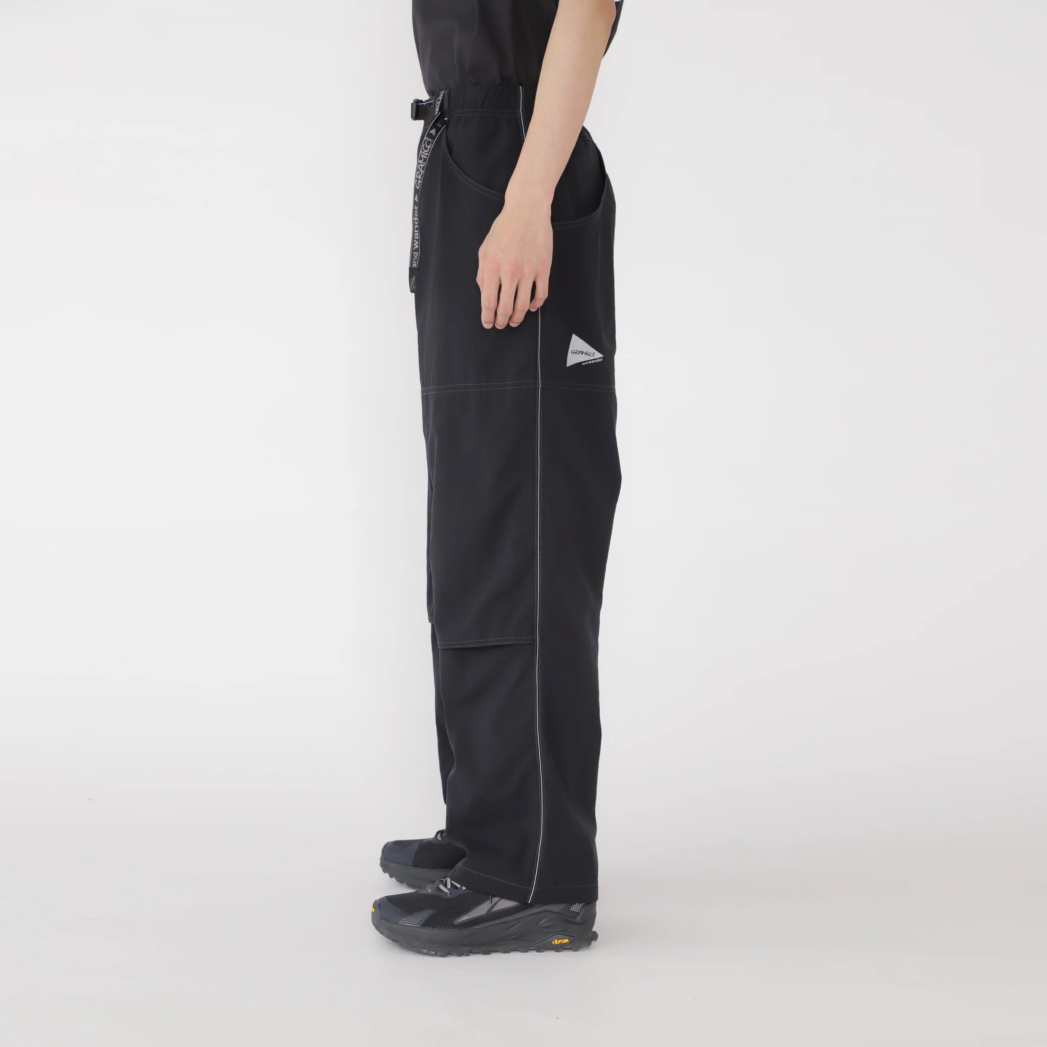 パンツ Gramicci & and wander NYLON double knee Gramicci x And Wander Nylon Double Knee Pant Black – Parasol Store
