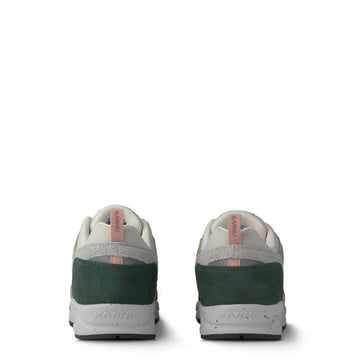 Karhu Fusion 2.0 Trainer Darkest Spruce / Cameo Rose - Parasol Store