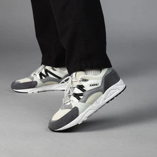 Karhu Fusion 2.0 Trainer Limestone / Jet Black - Parasol Store