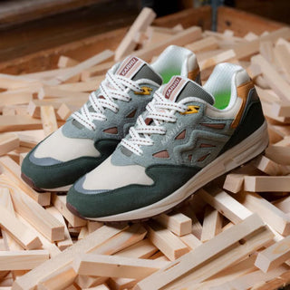 Karhu Legacy 96 Molkky Pack Laurel Wreath / Warm Taupe