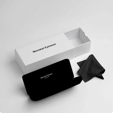 Monokel Eyewear Belle Sunglasses Black / Green Lens