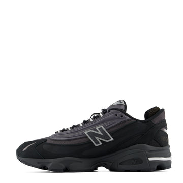 New Balance 1000 Trainer Black / Magnet