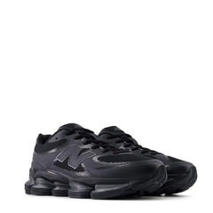 New Balance 2000 Trainer Black / Black ETB - Parasol Store