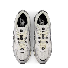New Balance 204L Shoes Silver Metallic / Black - Parasol Store