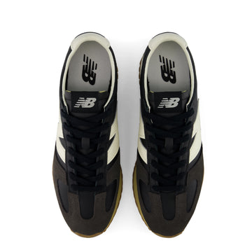 New Balance 471 Trainer Black / Black Cement