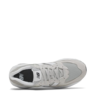 New Balance 57/40 Trainers Rain Cloud / NB White New Balance