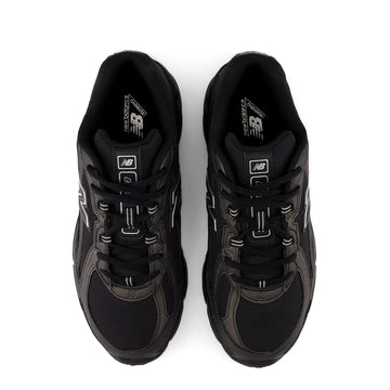 New Balance 740 Shoes Black - Parasol Store