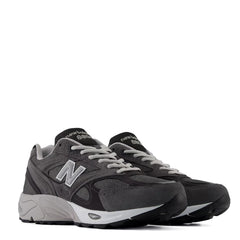 New Balance 880R Trainer Castlerock / Black Cement
