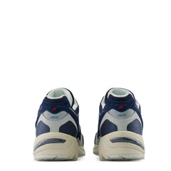New Balance 880R Trainer NB Navy / Vintage Indigo / Grey Matter