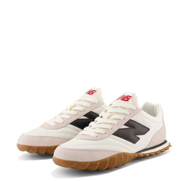 New Balance RC30 Trainer Sea Salt / Black / Crimson New Balance