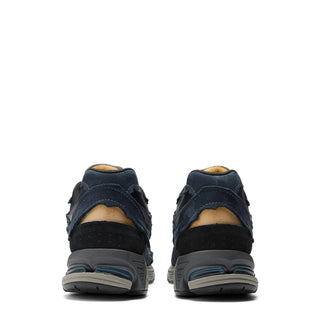 New Balance Womens 2002R Trainers Eclipse / Magnet