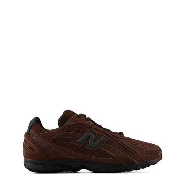 New Balance Womens 204L Trainer Pumpernickel / Black