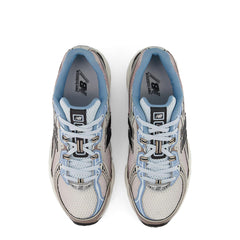 New Balance Womens 740 Shoes Sea Salt - Parasol Store
